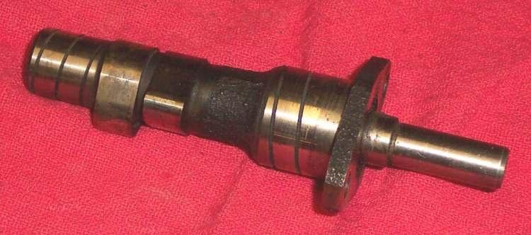 <center><Font size=4><B>Camshaft</B></font></center>