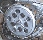 <center><Font size=4><B>Clutch</B></font></center>